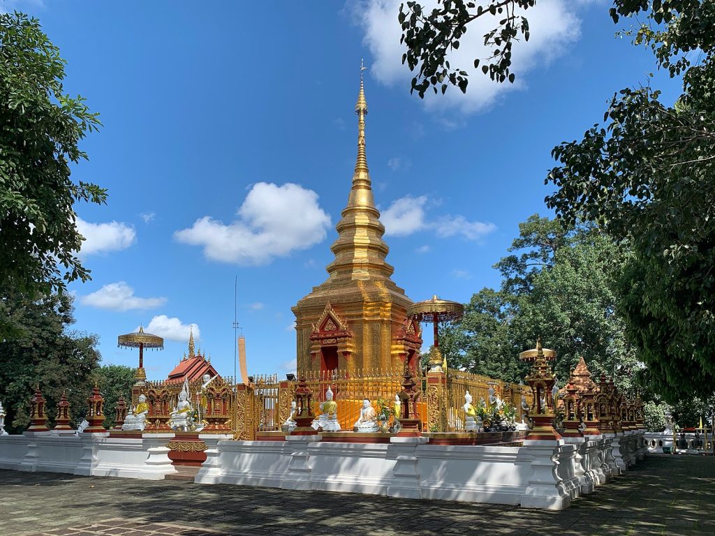 Wat Phra That Doi Kham