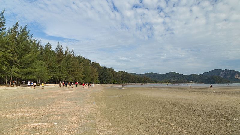 Nopparat Thara Beach