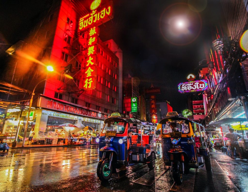 Yaowarat Road (China Town)