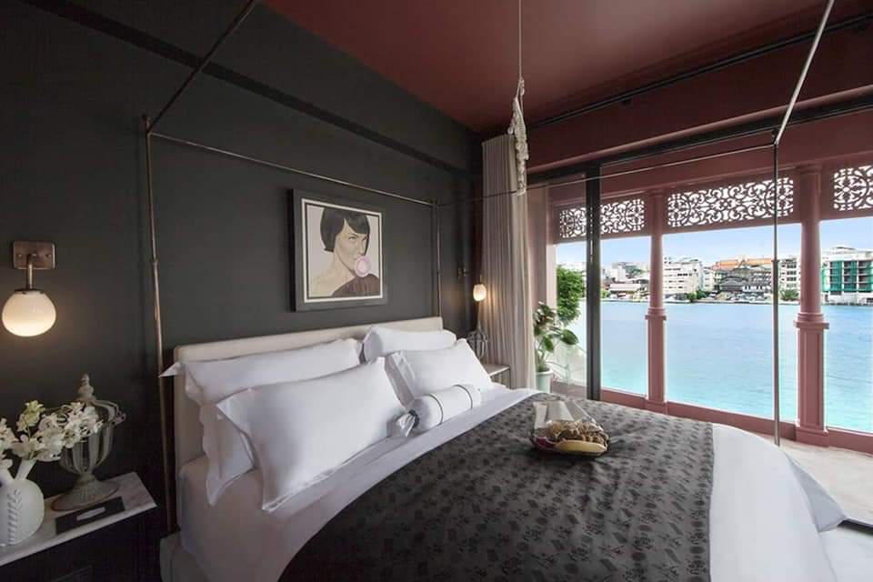 Amdaeng Bangkok Riverside Hotel