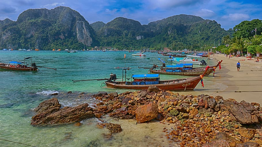 Phuket to Phi Phi Islands